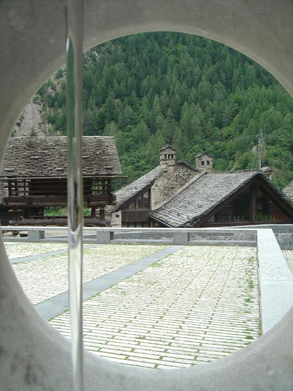 Ristorante Garni Lavizzara Hotell Sornico Eksteriør bilde